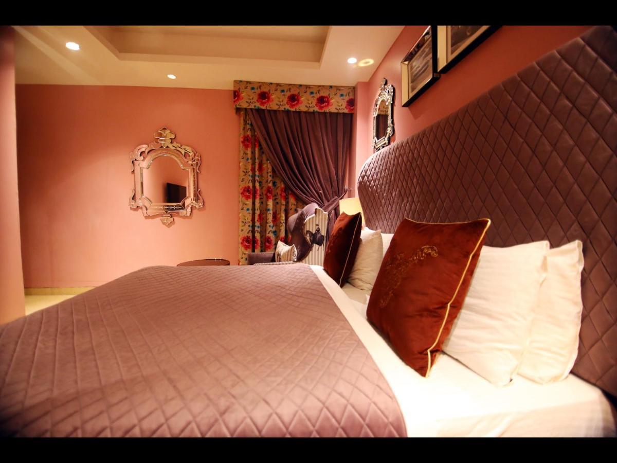 Ivy House Bed and Breakfast Delhi  Eksteriør billede